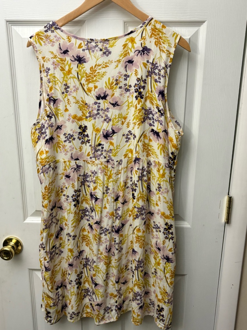 Old Navy Pleated Front Floral Dress Size XL New - Picture 8 of 11